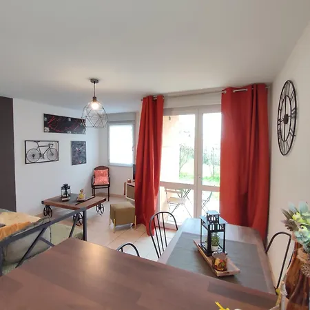 Cosy 2 Pieces Wifi Parking Jardin Metro Apartment