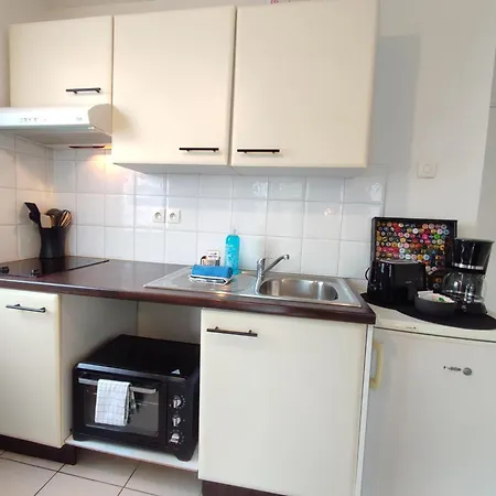 Cosy 2 Pieces Wifi Parking Jardin Metro Apartment *