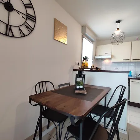 Cosy 2 Pieces Wifi Parking Jardin Metro Apartment *