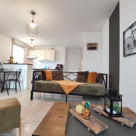 Apartmán Cosy 2 Pieces Wifi Parking Jardin Metro *